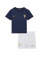 Billige Frankrike Hjemmedraktsett Barn VM 2022 Kortermet (+ Korte bukser)